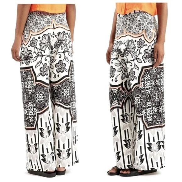 Topshop Tile floral satin wide leg pants - Picture 3 of 12
